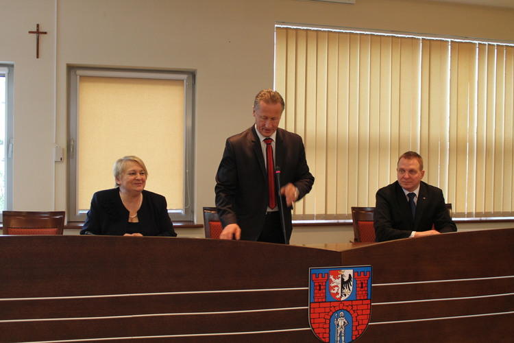 Wybrano szefa Rady Powiatu Radomszczańskiego 1 10128 4322c235a3af6e8e9d31882d164472fc