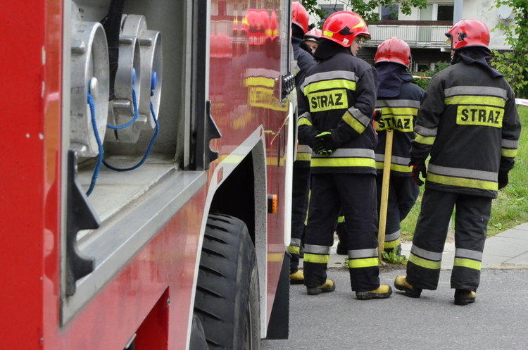 Strażacy zachęcają do montowania czujników tlenku węgla i dymu 1 11472 5d033c7a616ef6a11ab3b19efbdaefb9
