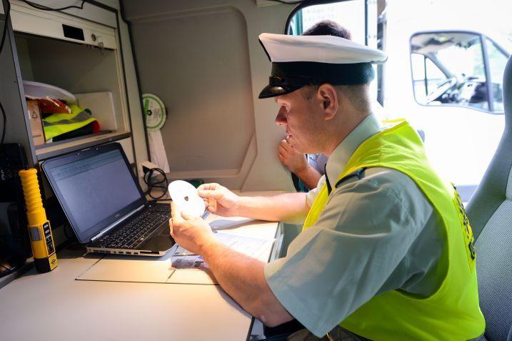 Kontrole autokarów wiozących dzieci na ferie 1 11665 1d496dff2a76c7af659ef70250d6aa12