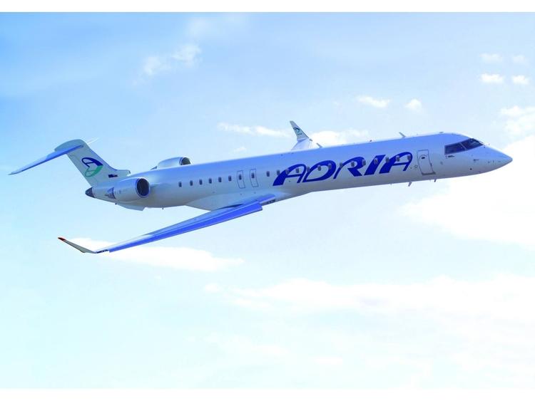 Adria Airways wybrała pilotów. Było trzystu kandydatów 1 13098 92cbc2619279d6da8dce2fd106f08c44