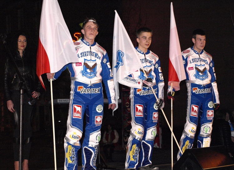 Speedway Radio 27.03.2015 1 13153 81dbf1a105cbf535a01e458f2a7fc501