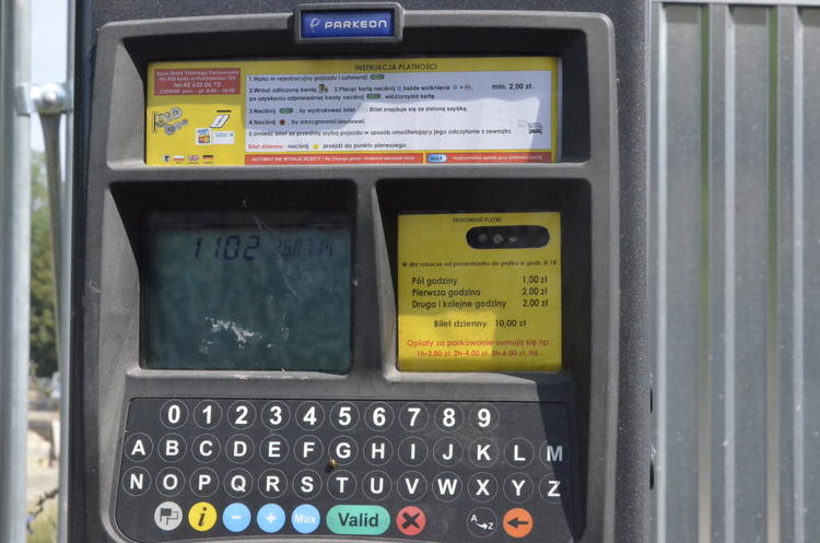 Próbował włamać się do parkomatu w Łodzi 1 13452 c340529ac8e32e70d20bb7c4717e6636