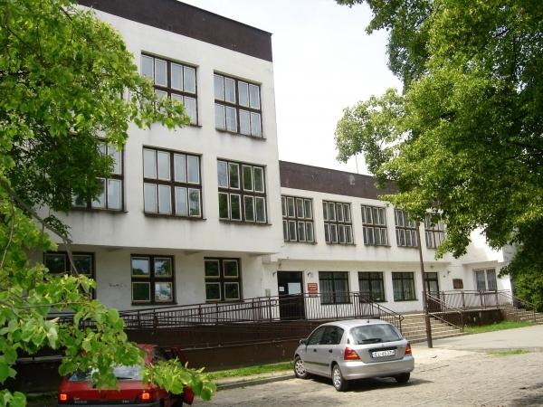 Międzyszkolny Ośrodek Sportowy w Sieradzu do likwidacji? 1 13516 178a59e3539e978c7457c9ea490d22b6