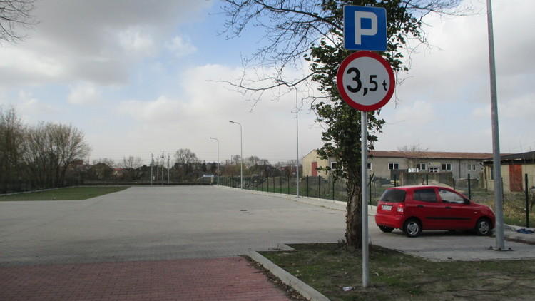 Skierniewice. Jest porozumienie ws. parkingu przy dworcu 1 13530 d05c868af2a4dd389e092cee7dcf0b52