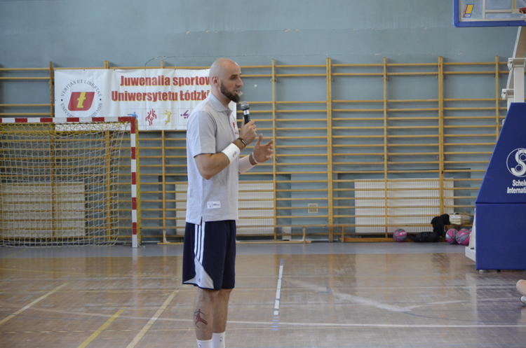 Przegrana Wizards po dogrywce. Gortat oszczędzany 1 13609 fdb4e97db7de52dcde65831ee7749c7b