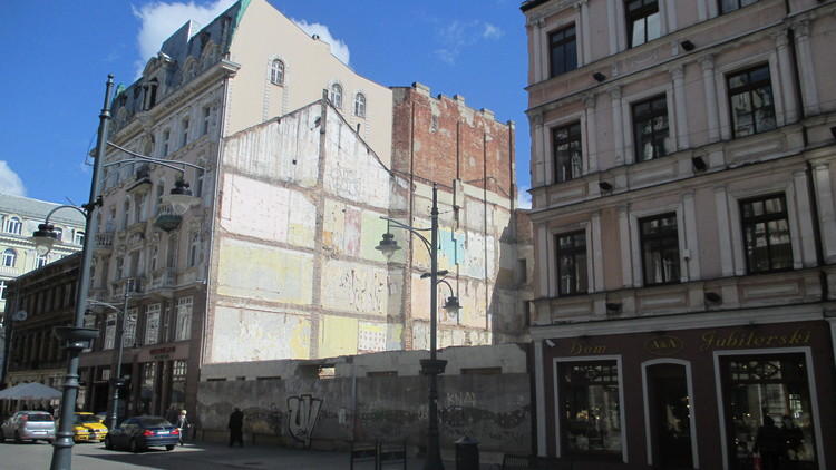 Co dalej z wyburzoną kamienicą przy Piotrkowskiej? Sprawa trwa od 2007 roku 1 13724 113443ac3ea5ad5a2016b619d2068404