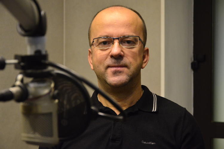 Poseł Kotliński już nie jest księdzem. "Odwołam się od decyzji" 1 13742 7b99e19cc52ee894cc199e617cddadd1