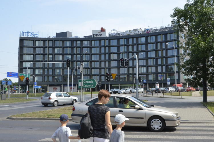 W Łodzi czeka praca na specjalistów IT 1 14278 399f636f23b797281ab75f645df0d624