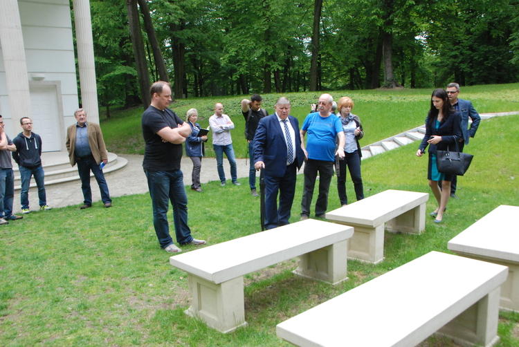 Przegląd gwarancyjny w parku 1 15069 dc9a102e646c75451f88b82643a88dc7