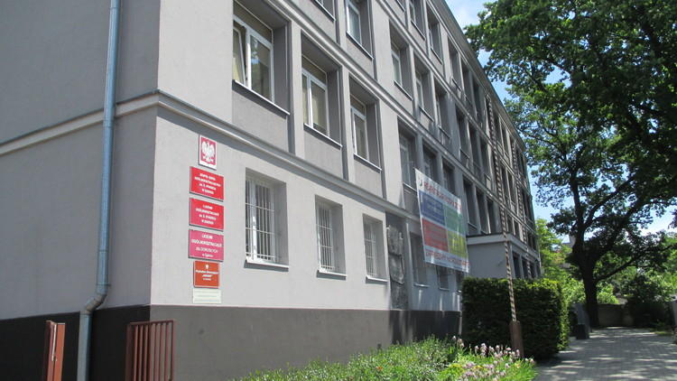 Zwolnienia kadry w zgierskim liceum. Uczniowie protestują 1 15076 4e95a80c425ef511046f45f4fa6b482e