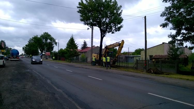 Długo wyczekiwana inwestycja. Rozpoczęto budowę kanalizacji 1 15712 73d85e28936096859125fc728691ffae