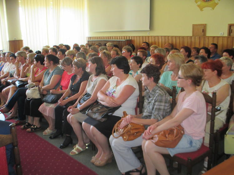 Podwyżki dla pracowników szkół w Radomsku 1 16053 8ee6ad7d9afd8c4828fe9c32677be4ce