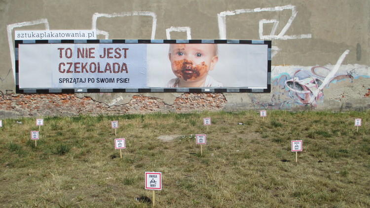 Akcja "To nie jest czekolada. Sprzątaj po swoim psie" 1 16148 7b22fc9d90d02879602d5326995d7b95