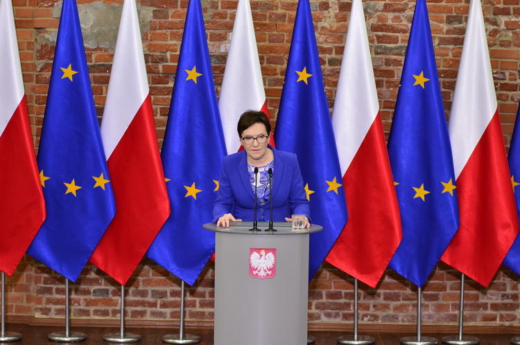 Premier Kopacz: Miliony złotych na rewitalizację miast 1 16711 6f6d4c521289dc2a8dbf82241795511b