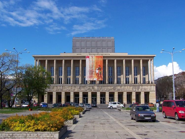 Plac Dąbrowskiego i Teatr Wielki 3 17484 05936cabcdcae5499133b5f22ffa7d96