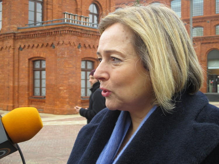 Wanda Nowicka: Zero tolerancji dla okradania własnych dzieci 1 18220 121ce11ec359a18716971d2840c516dc