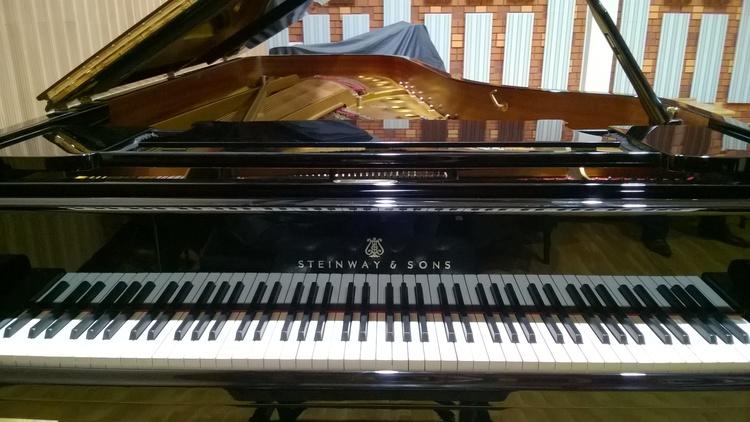 Fortepian Steinway. Marzenie każdego pianisty, duma Szkoły Muzycznej w Sieradzu 1 18311 f7d8be09b9c157eec2e02041f654439d