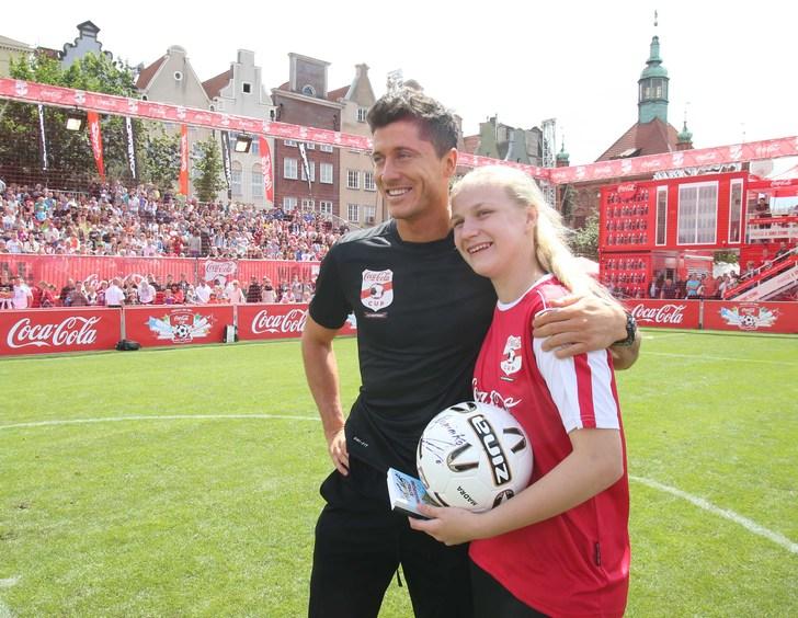 Kosmiczny Lewandowski. Pięć goli w 9 minut! 1 18333 fef4e60733da02c194d048c65c99e812
