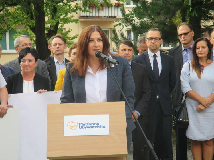 Radomszczańska kandydatka PO: Wolność, solidarność społeczna i rozwój 1 18364 ec6fe91972a87e252f4cf2c9818475e3