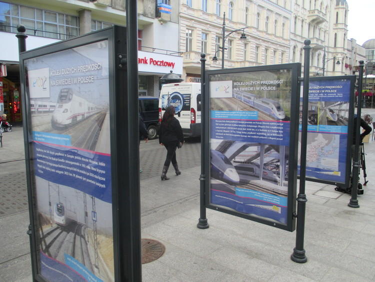 Wystawa dotycząca Kolei Dużych Prędkości 1 18471 59a0336236dd4396707ac2b3b18d6099