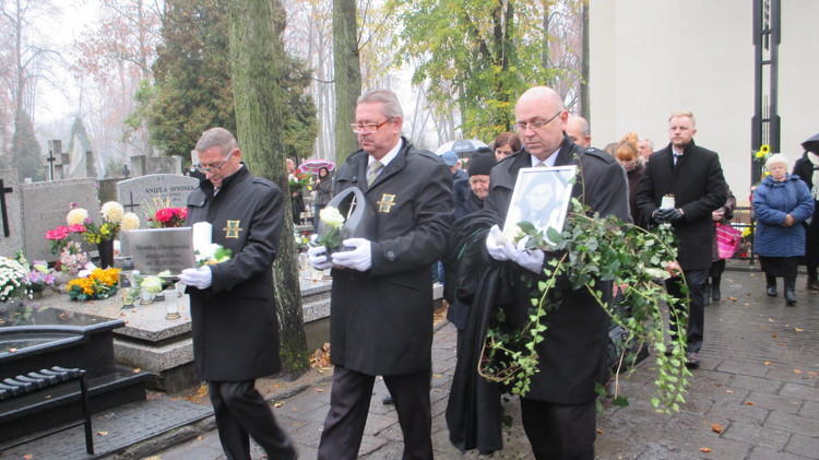Pogrzeb Moniki Zbrojewskiej w Pabianicach. Tłumy żegnały byłą wiceminister 1 19743 32becd4f0cd980fb2bfb13105653c976