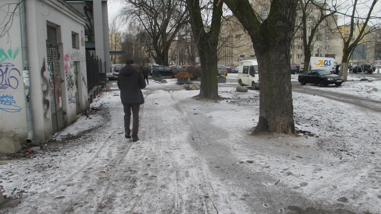 Uwaga na śliskie chodniki i drogi w Łodzi 1 21581 43af192e55e46de1524a898730001f8b