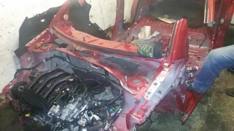 Policja zlikwidowała dziuplę samochodową w Łodzi 2 21622 8959c8e0ff5fbd8fbca433bfe5b26602