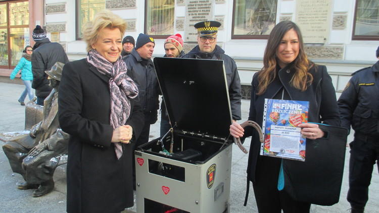 Licytacja i wyjazd do podwarszawskich Marek. Co dalej z fotoradarem? 1 21745 88817bb043c005931ce304310ea5117e