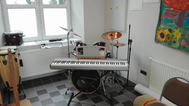 Na dworcu w Strykowie powstał... dom kultury 1 22013 a80cc942475fcbff7fc4de7bcf8dfc49