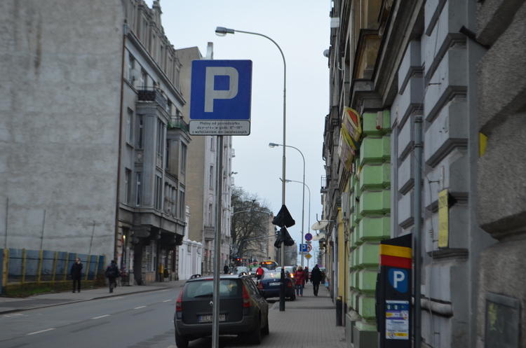 Od 1 lutego droższe parkowanie w centrum Łodzi 1 22156 ed065bd1bd758194083a2ff03291775e