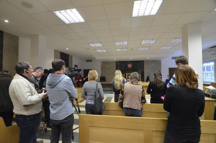 Notariuszki próbowały oszukać 90-letnią kobietę 1 22486 c7ec69bdbb826da67cd47e7232c862c6