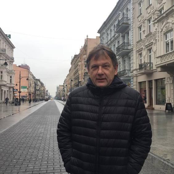 Twórca znaku Solidarności stworzy instalację na Starym Rynku w Łodzi 2 22687 6f834aecef31676c9539185226e791e0