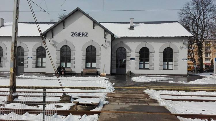Dworzec kolejowy w Zgierzu wynajęty. Stał pusty przez cztery lata 1 23050 3fc24503966a1be9e457783b59f9f889