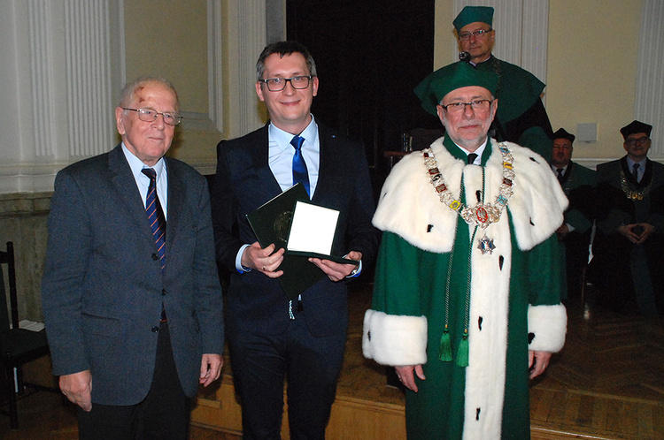 Wyróżnienie dla łódzkiego naukowca 1 23676 2e8b7999ac64f4c954538a8412e86272