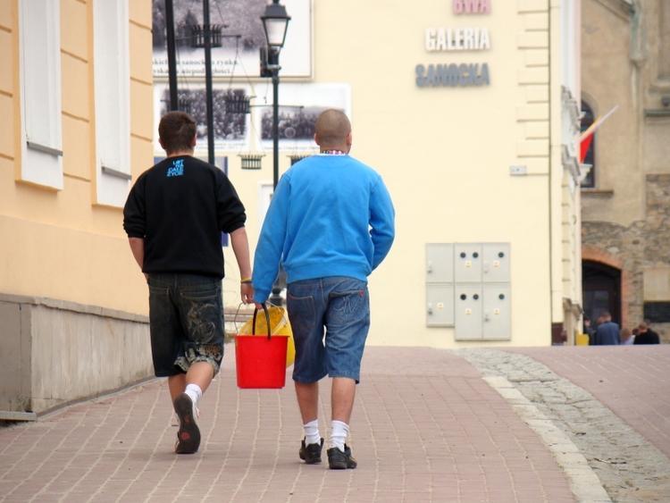 Dynguśnicy pod kontrolą policji 1 23769 acd100b5993b51b05c04153420316183