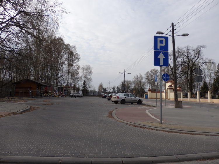 Spór o budowę parkingu w Skierniewicach 1 24036 114023f3c1cae786b1db1e712d5633b6