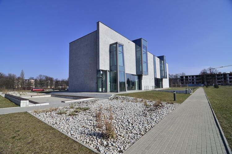 Poniedziałek, 11 kwietnia 4 24106 d55c3b85126eb5fd182dfb8d4a26f94f
