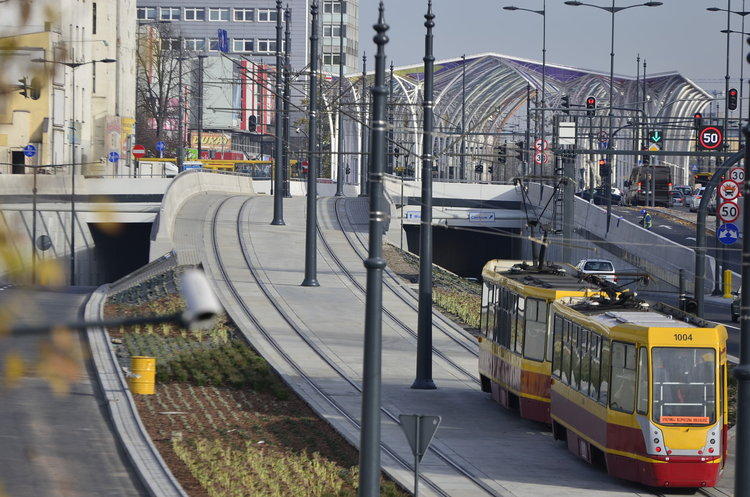 Maraton Łódź 2016. Sprawdź niedzielne zmiany w komunikacji miejskiej 1 24181 0cb87b97950873ba6d53287c78ef4064