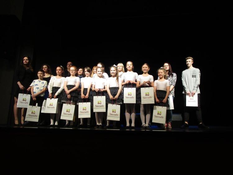 Pokaz talentów w Sieradzu 1 24221 8ce4f4f12668f5f7b946778f7483219c