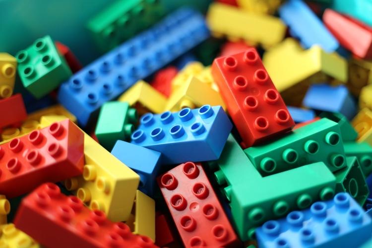 "Bo zabawa jest najlepszą nauką". Z klockami do szkół 1 24301 240c162772f9eb0e7ee54fee79486bf2