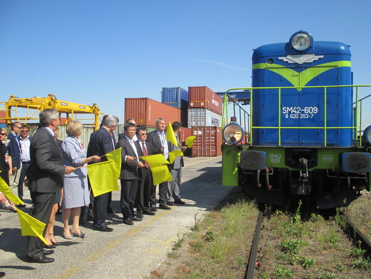 Pociąg Łódź - Chengdu, z terminalem w Kutnie 1 24575 2328004337ebfde4659ad8070ccdb516