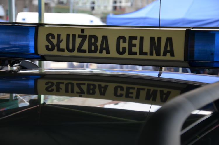Przeładunek nielegalnego spirytusu na łódzkim Polesiu 1 24617 c65ef1011eb1169c4ce64a1d51f063c5