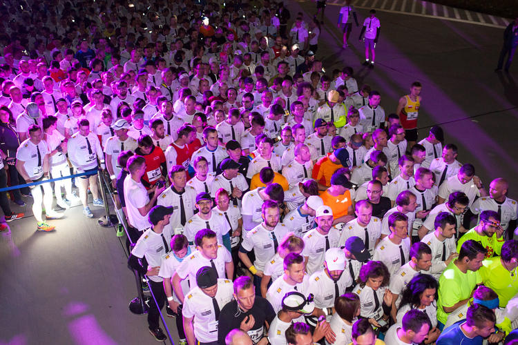 LCJRun 2016. Kolejny nocny bieg na lotnisku 1 25046 ed73e06b4f88802772e0d4f1bce8f555