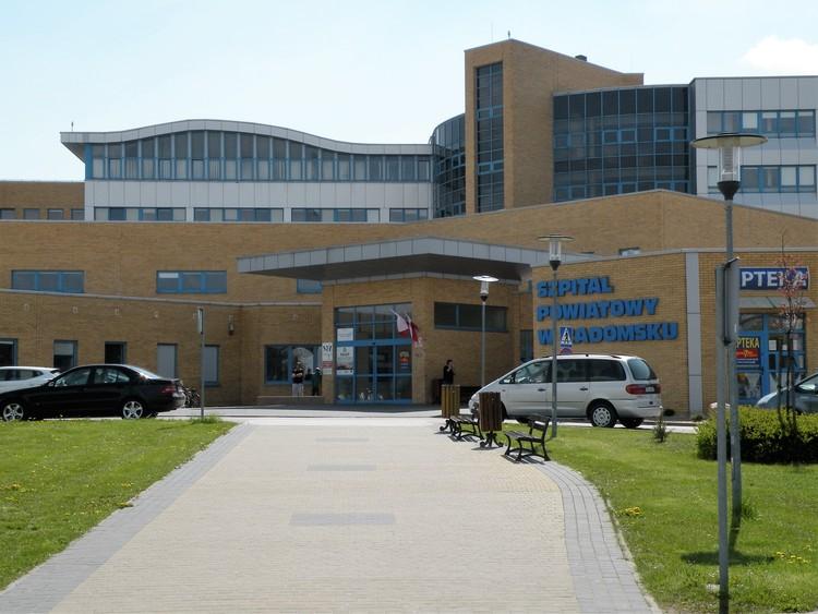 Szpital w Radomsku. Rośnie dług i ryzyko zamykania oddziałów 1 25149 8ad56c6d1e6d7d721c77b3945d4680e4