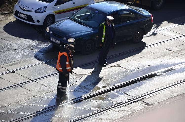 Zostaje polewanie. Brak pieniędzy na walkę z wyskakującymi szynami 1 25466 ac88a7831447e07b0d32872b8f382366