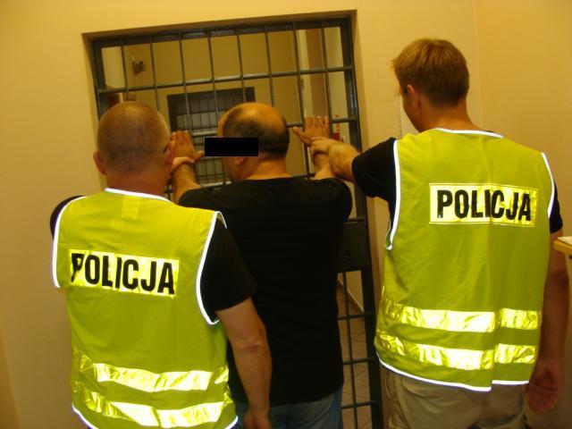 Udawali pracowników administracji i okradali starsze osoby 2 26346 e15135a0475eec34da0e8d52fb53dd84