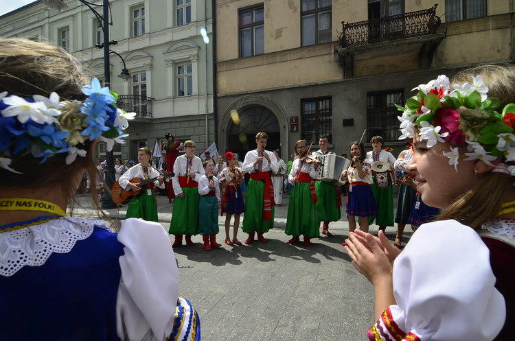 Poniedziałek, 4 lipca 1 26409 6510e188df3f2e15a52d6210925fa899