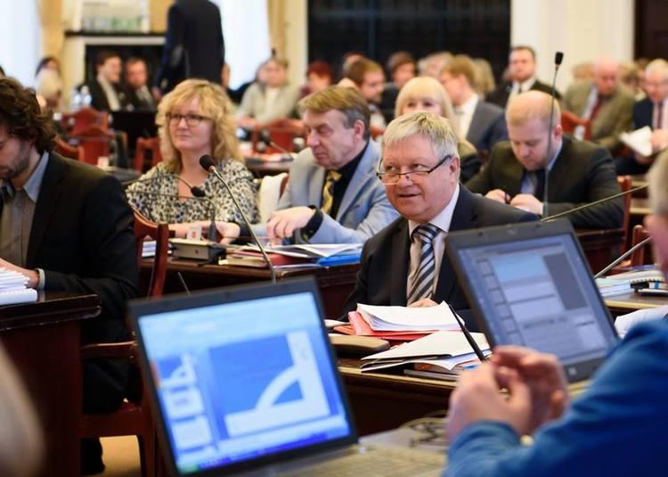 Sesja łódzkiej rady. "Zajmiemy się rondami i Orientarium" 1 26463 2a9db8daf160e0e09dc28efe7e8cff6d