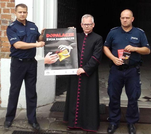 "Dopalacze życia zabieracze". Policja połączyła siły z duchownymi 1 26817 b29c82613a299cca74a9211a4c39fbe4