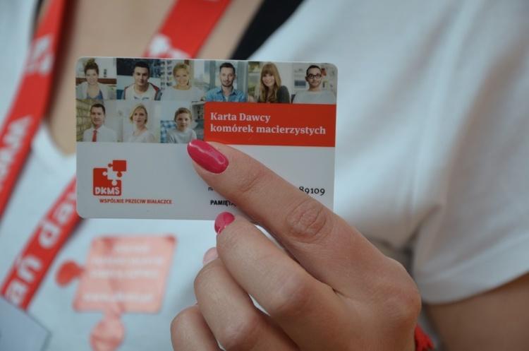 Spiesząc z pomocą. Rejestracja dawców szpiku 1 26985 ef71e59dc5ac9dd22a078c8b4b852d16